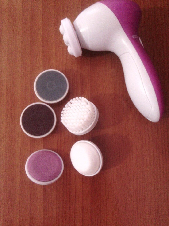 Cleansing Brush Review