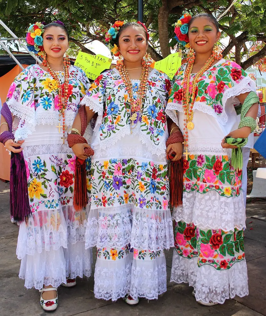 Huipil