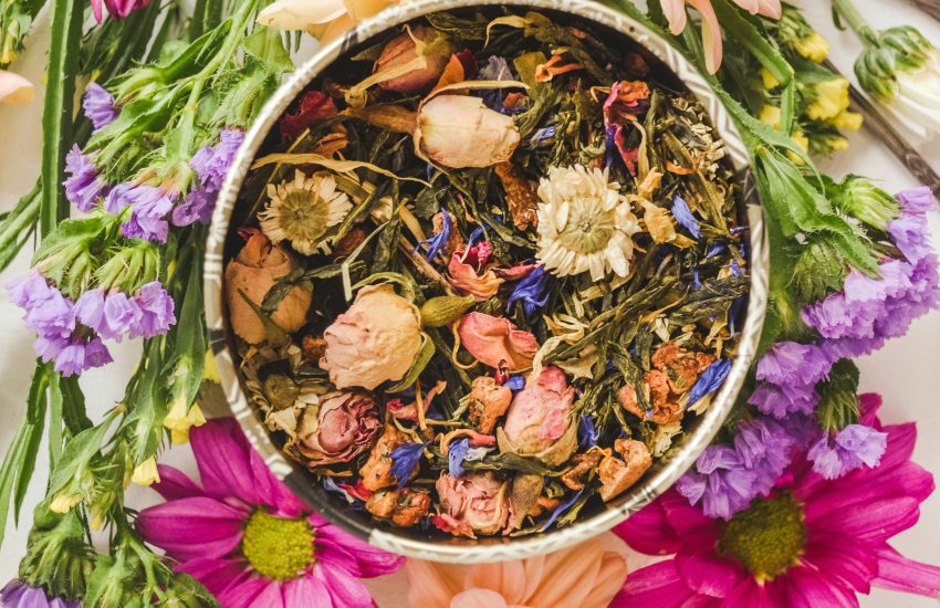 herbal teas to ease period pain